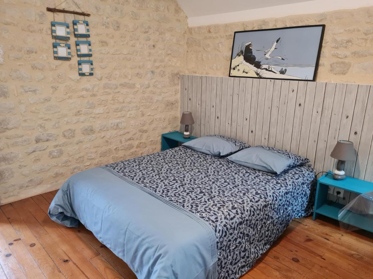 Domaine De La Cour Vautier Bed & Breakfast Mandeville-en-Bessin Bagian luar foto