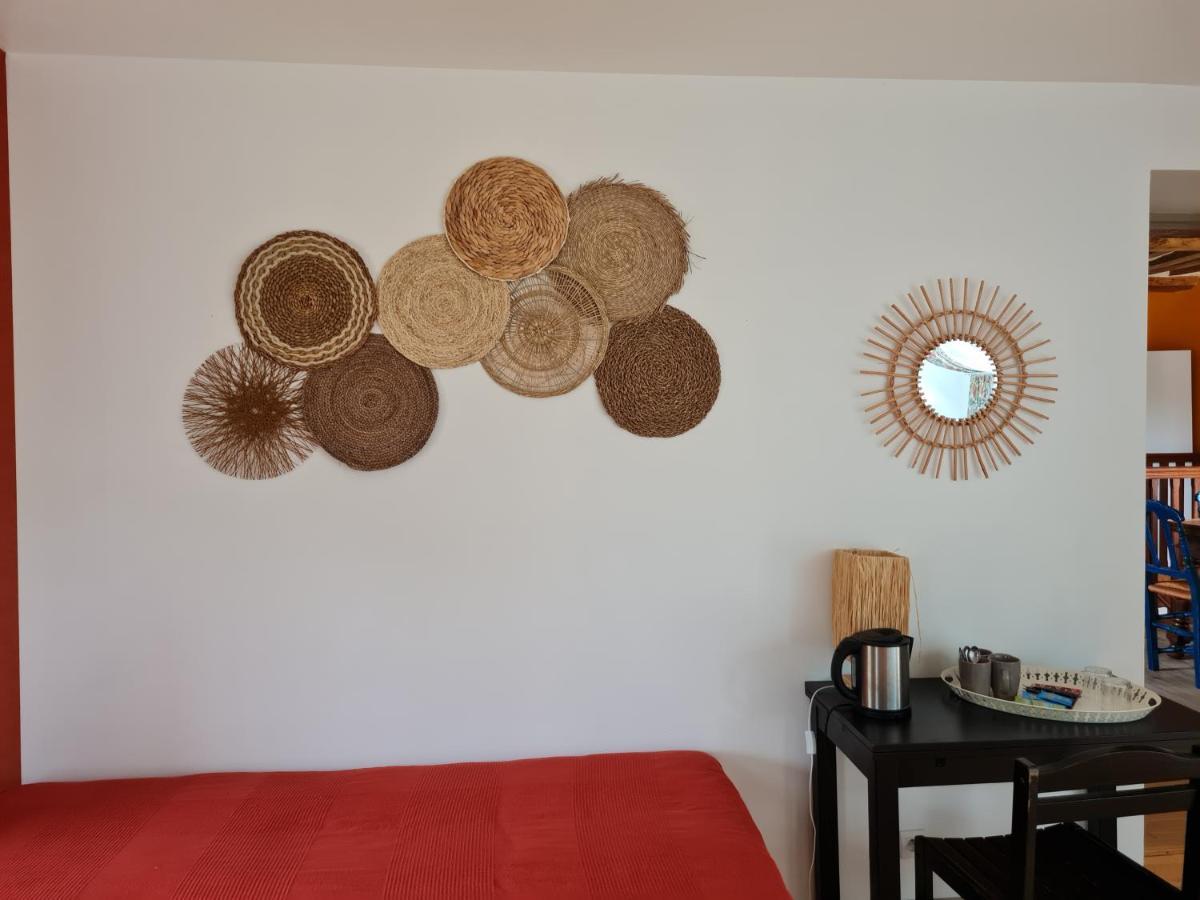 Domaine De La Cour Vautier Bed & Breakfast Mandeville-en-Bessin Bagian luar foto