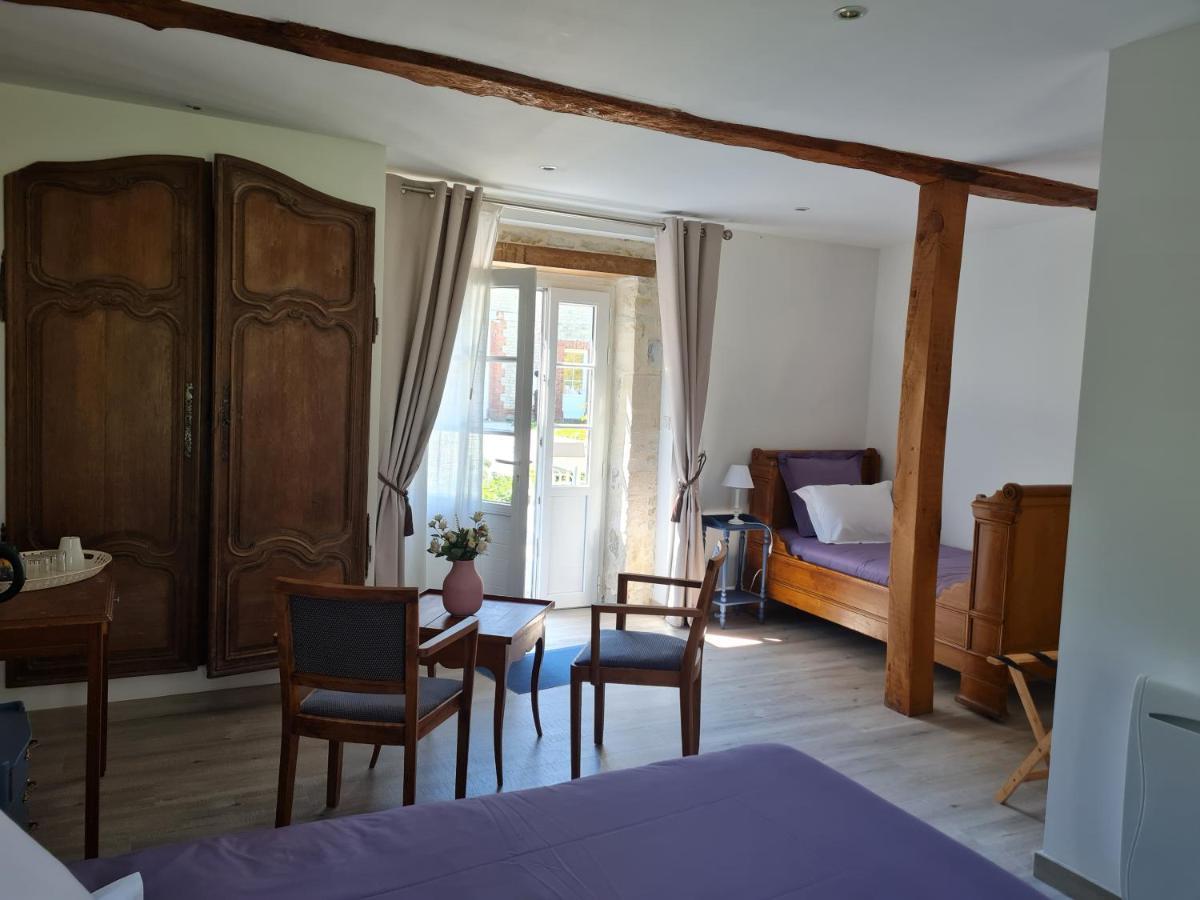 Domaine De La Cour Vautier Bed & Breakfast Mandeville-en-Bessin Bagian luar foto