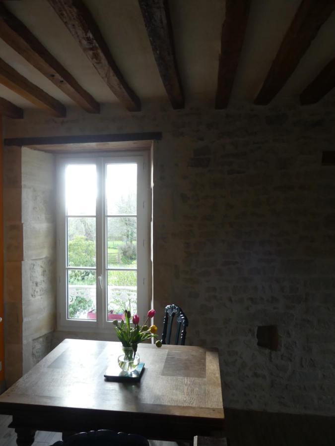 Domaine De La Cour Vautier Bed & Breakfast Mandeville-en-Bessin Bagian luar foto